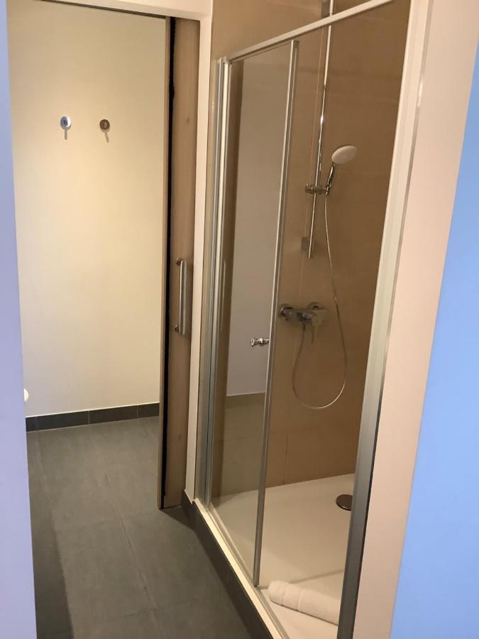 加斯特豪斯ukb酒店 柏林 外观 照片
